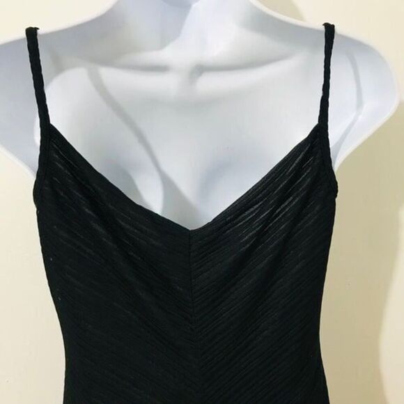 Guess collection sleeveless Dress size 0……0717 - Picture 6 of 7